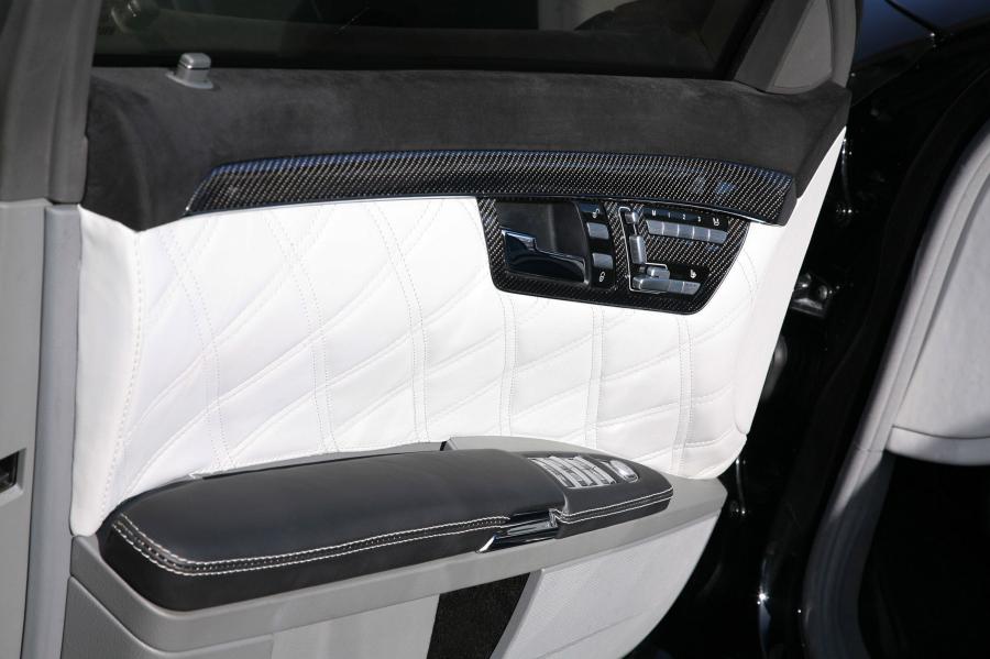 Детали интерьера Mercedes-Benz S-Class by INDEN-Design 2011 года  (фото 17 из 20)